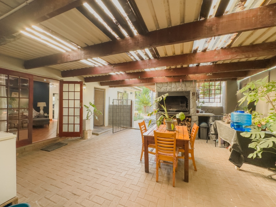 4 Bedroom Property for Sale in Richwood Western Cape